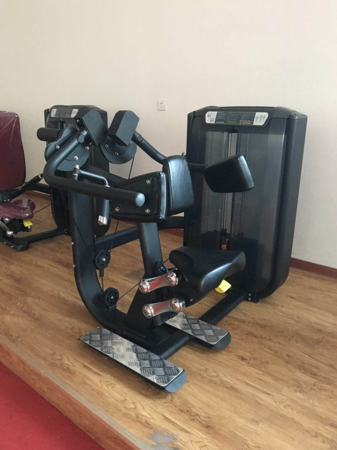 Shoulder Press Shoulder Press